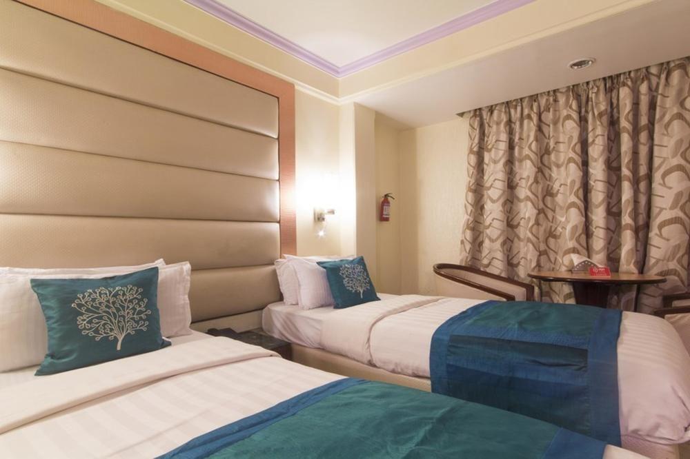 Hotel Peace Park Панвел Экстерьер фото
